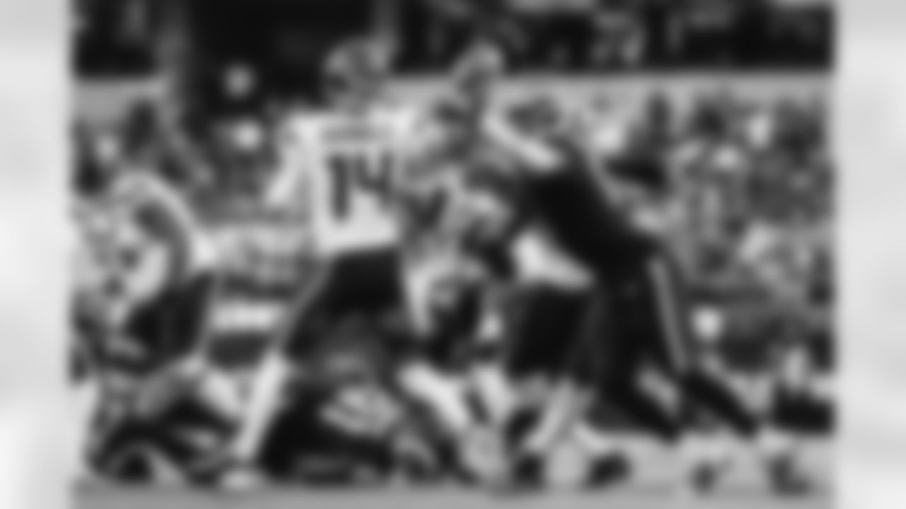 The Los Angeles Rams take on the Seattle Seahawks in week 11 of the 2025 NFL regular season.