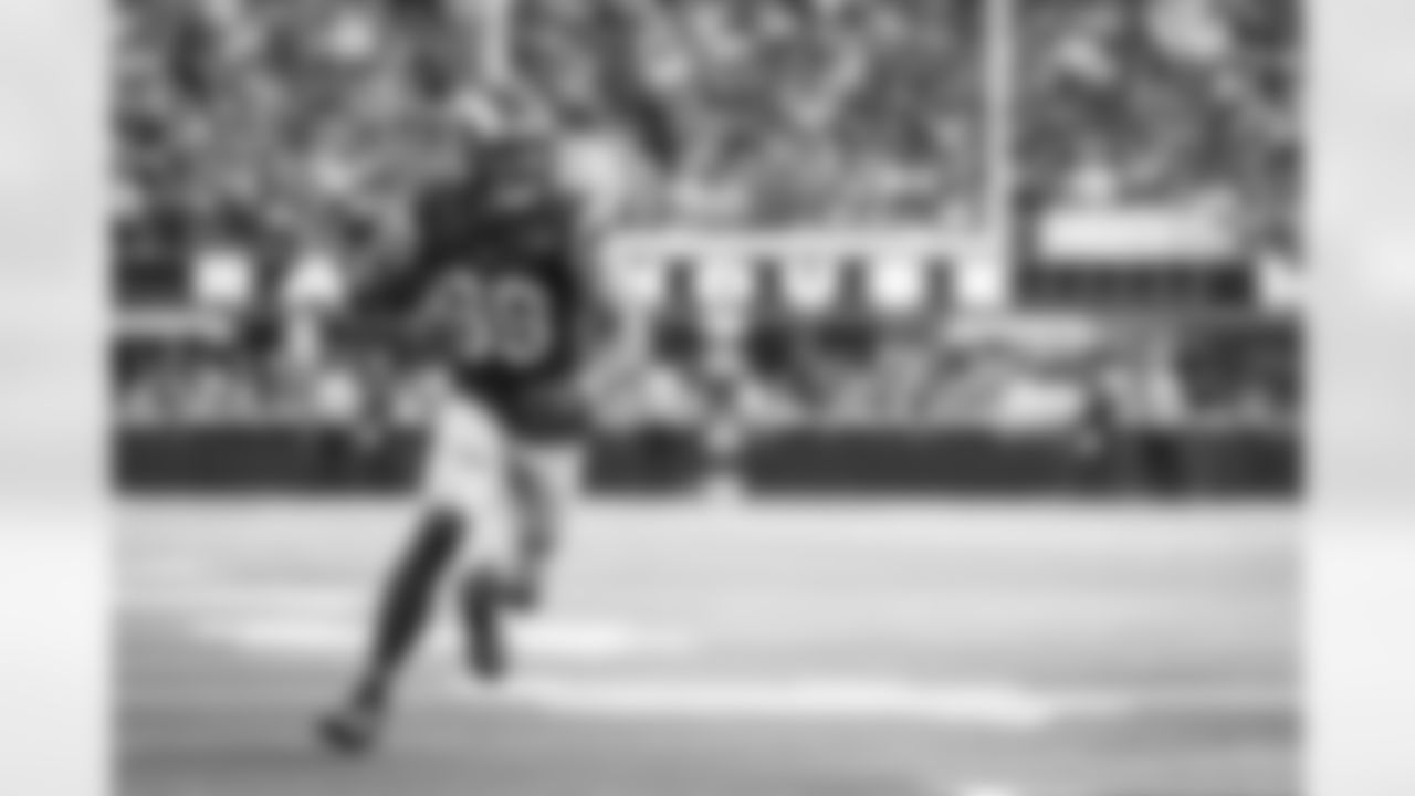 The Los Angeles Rams take on the New Orleans Saints in week 9 of the 2025 NFL regular season.