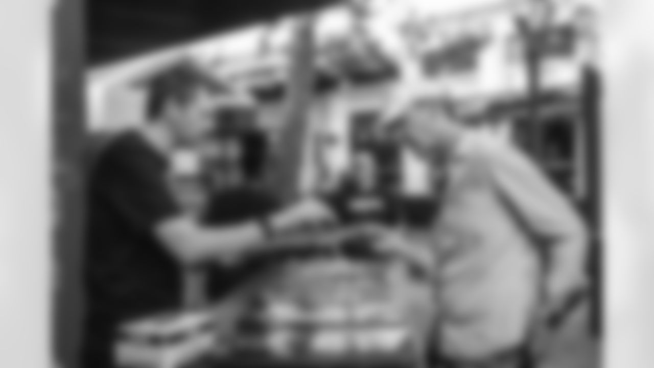 E_260115_Experiential_Playoff_Activation_AD_0156