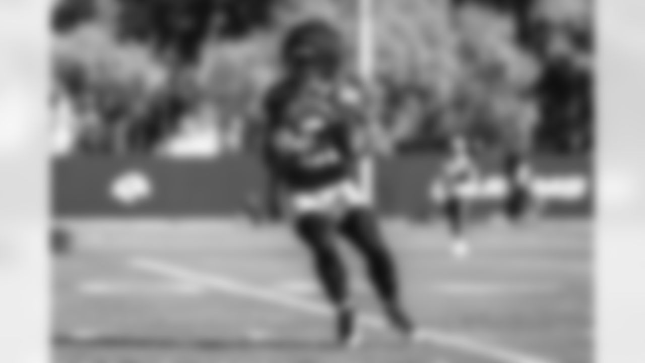 E_251204_Regular_Season_Week14_Practice_BT_00098