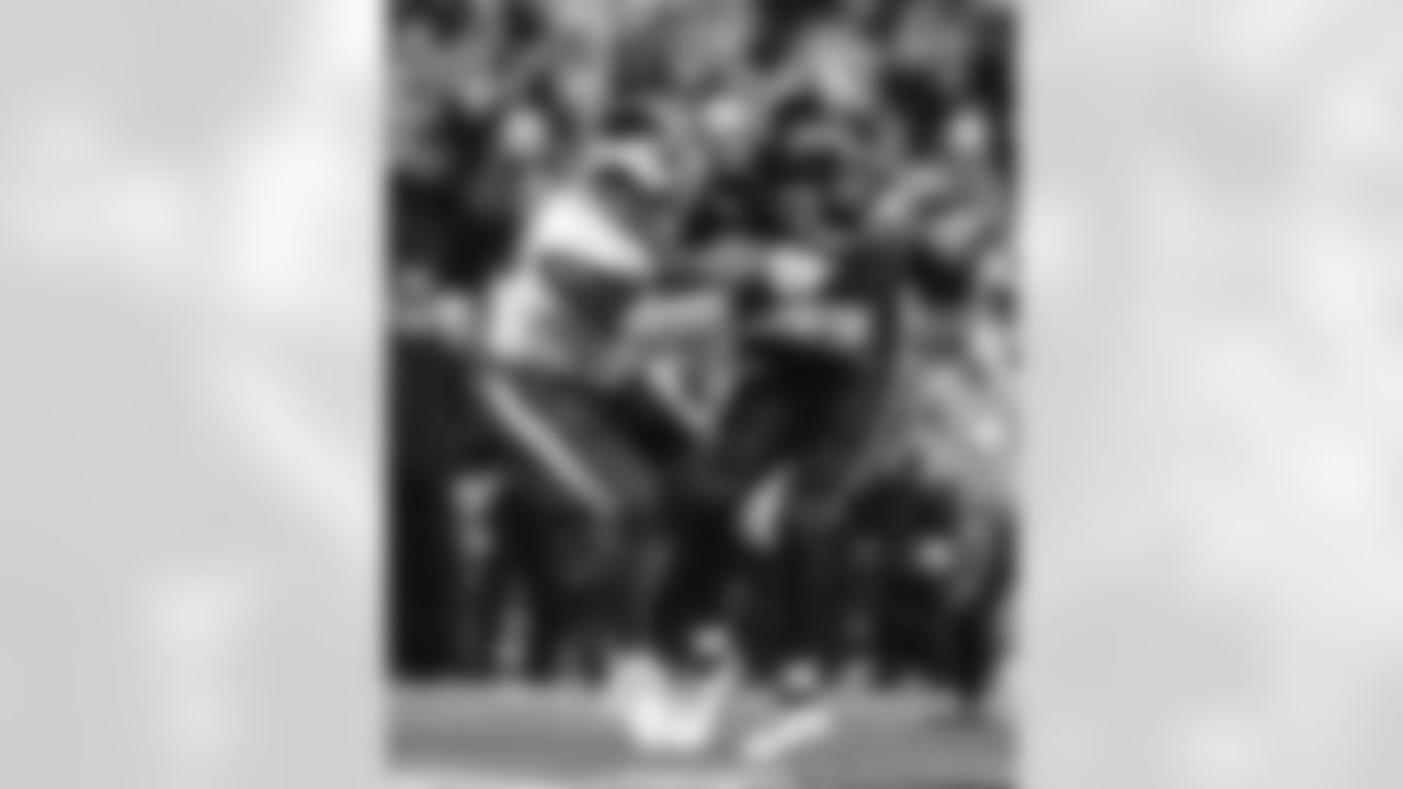 The Los Angeles Rams take on the Seattle Seahawks in the NFC Championship of the 2025 NFL post season.