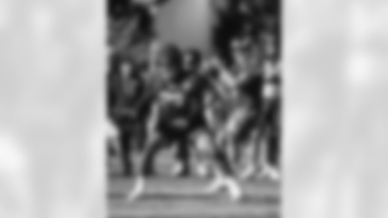 E_251211_Regular_Season_Week15_Practice_AD_0733