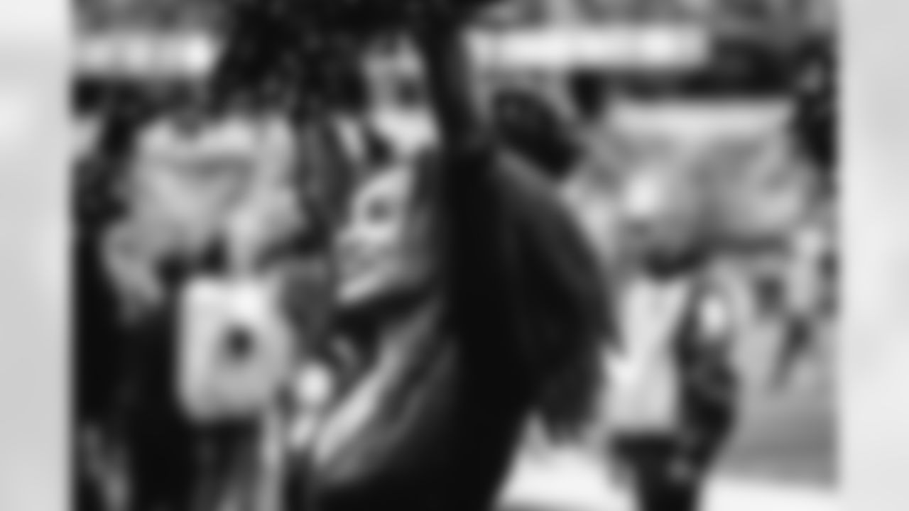 The Los Angeles Rams take on the Seattle Seahawks in week 11 of the 2025 NFL regular season.