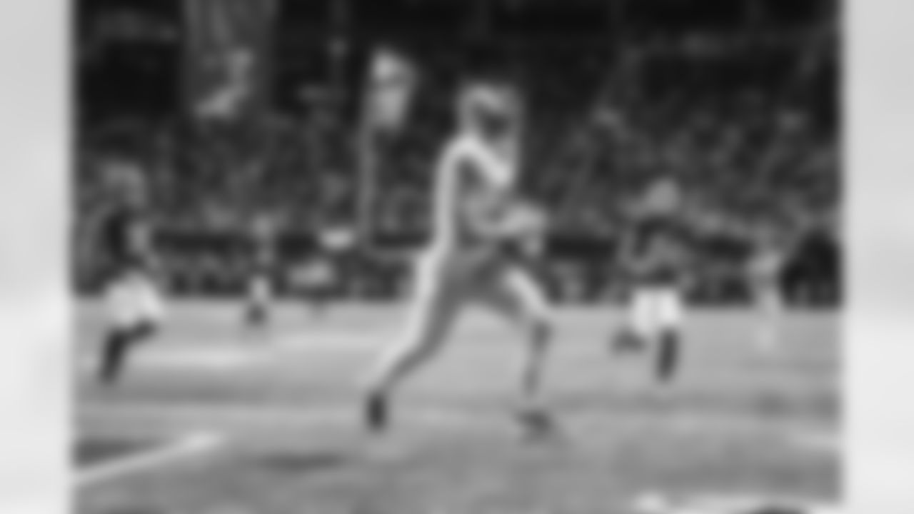 The Los Angeles Rams take on the Atlanta Falcons in week 17 of the 2025 NFL regular season.