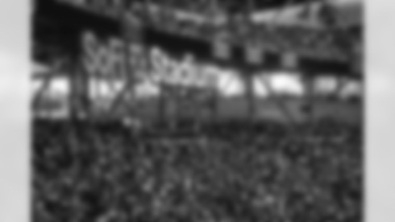 The Los Angeles Rams take on the Detroit Lions in week 15 of the 2025 NFL regular season.