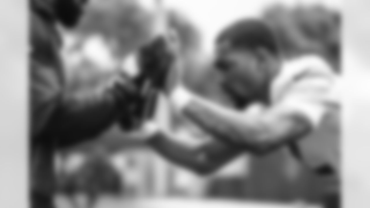 E_TOD47499_1