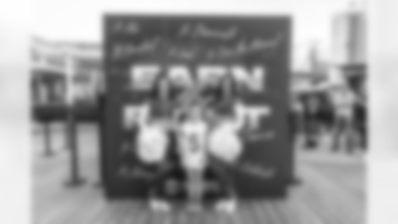 E_260115_Experiential_Playoff_Activation_AD_0033