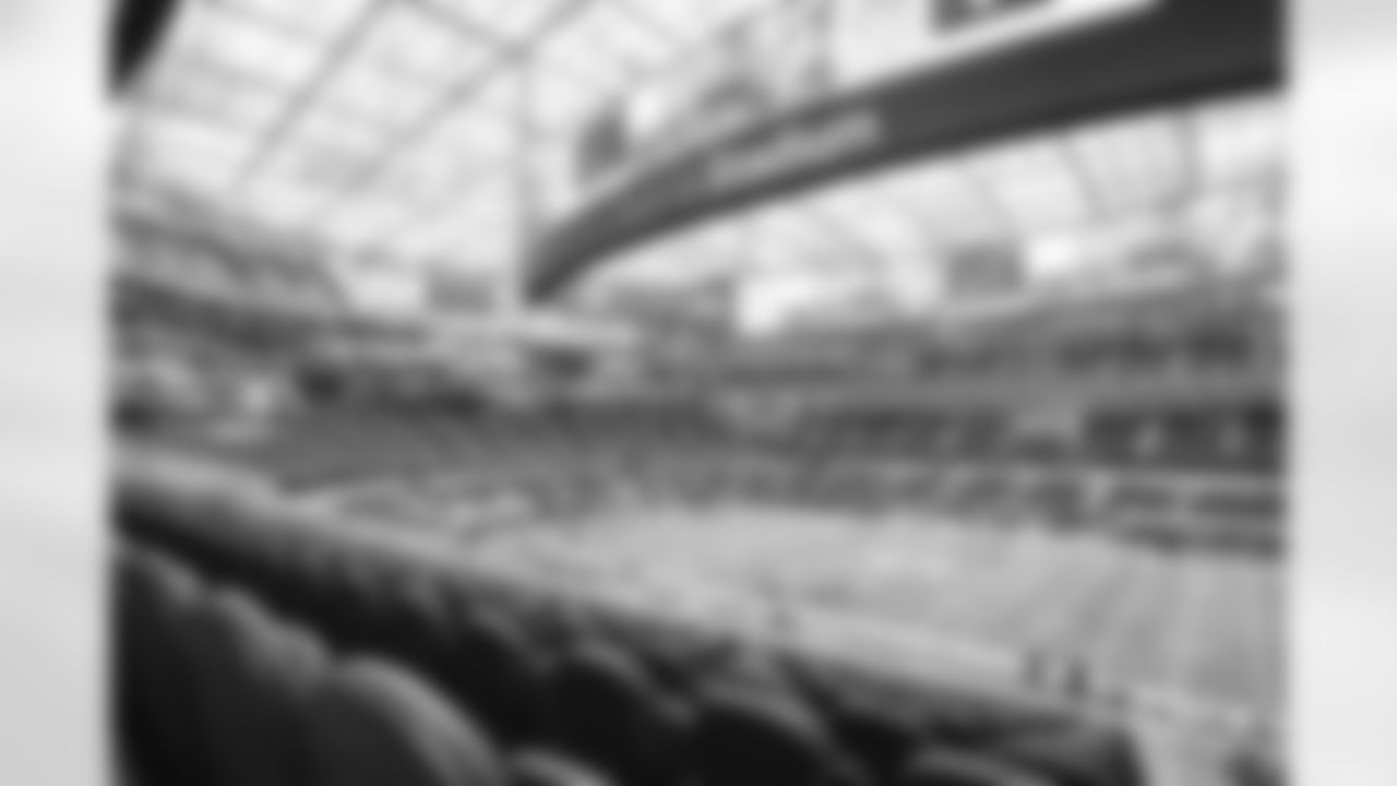 The Los Angeles Rams take on the Arizona Cardinals in week 18 of the 2025 NFL regular season.