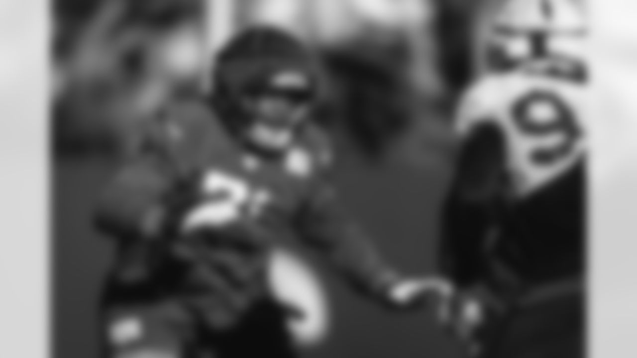 E_251204_Regular_Season_Week14_Practice_BT_02024