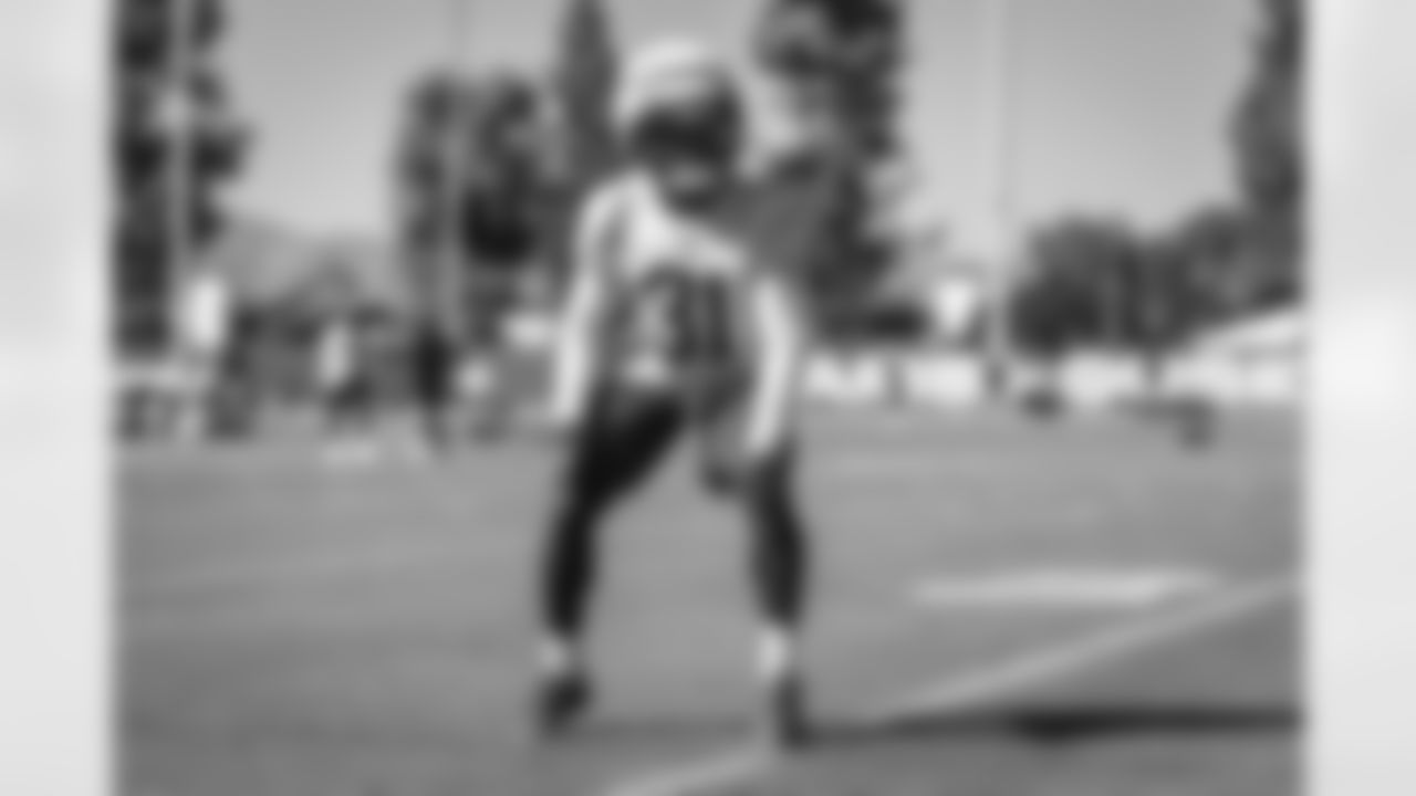 E_251008_Regular_Season_Week6_Practice_BT_0218