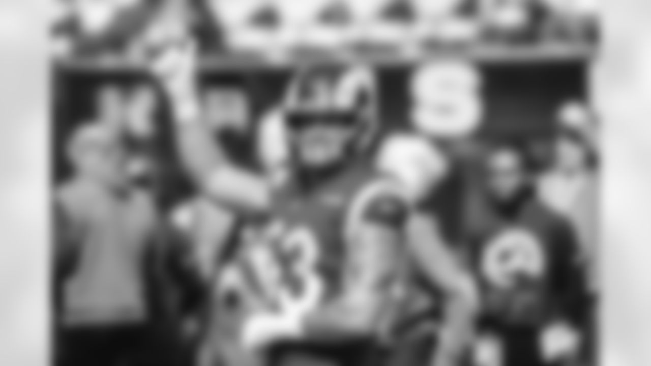 The Los Angeles Rams take on the New Orleans Saints in week 9 of the 2025 NFL regular season.