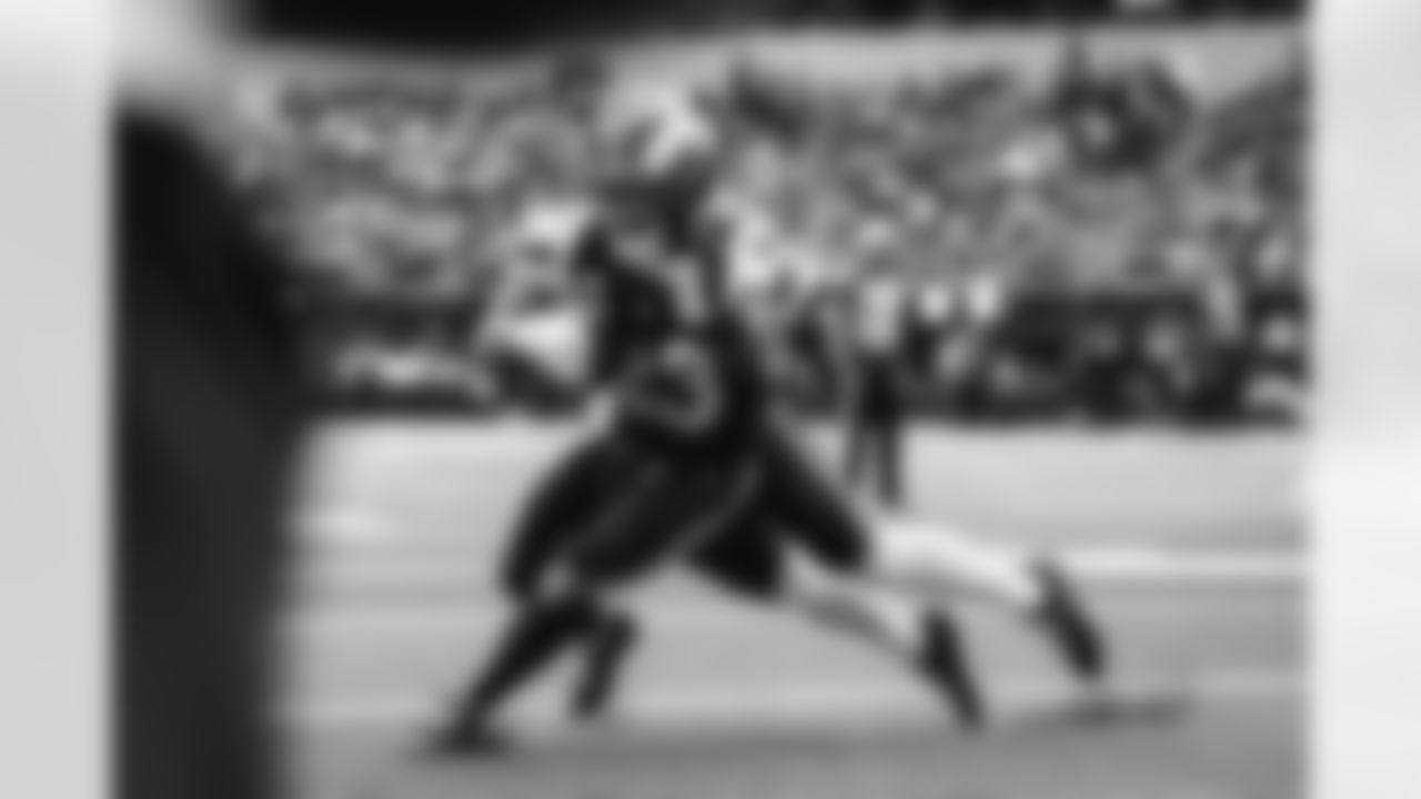 The Los Angeles Rams take on the Seattle Seahawks in week 11 of the 2025 NFL regular season.