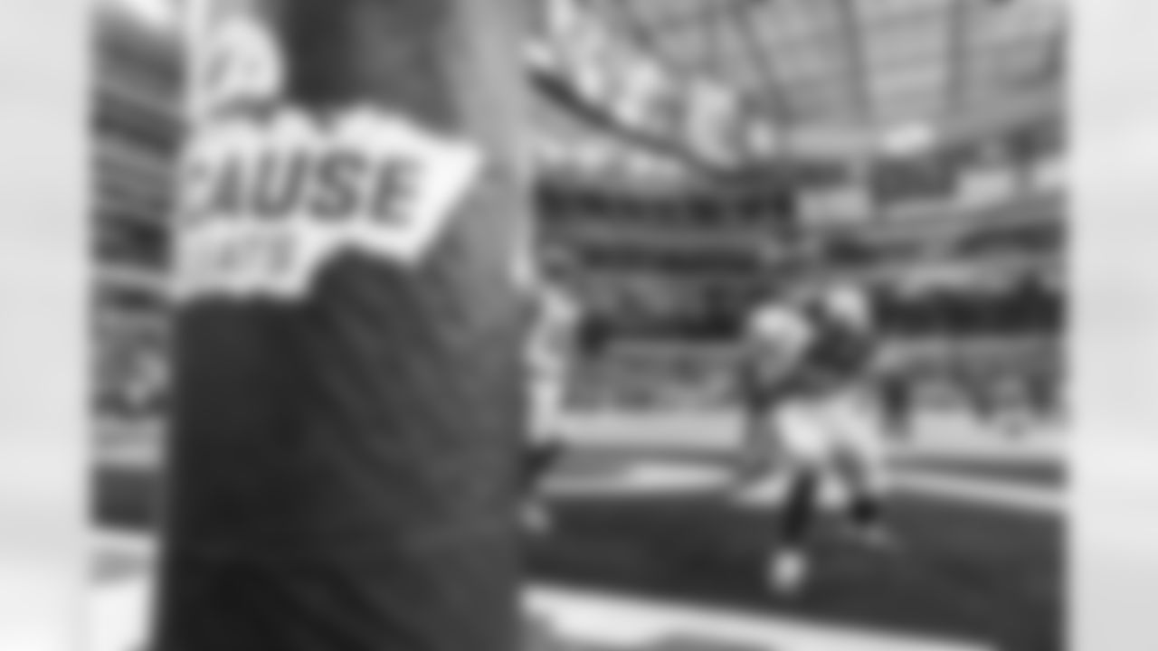 The Los Angeles Rams take on the Tampa Bay Buccaneers in week 12 of the 2025 NFL regular season.