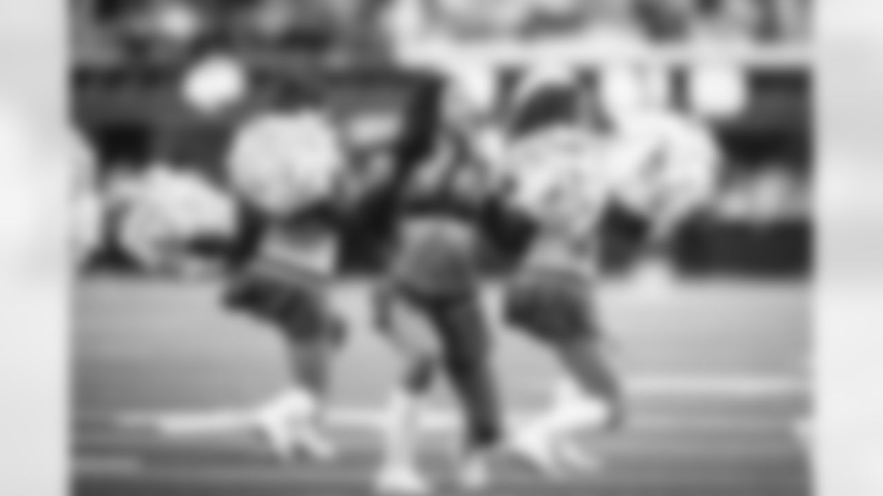 The Los Angeles Rams take on the Detroit Lions in week 15 of the 2025 NFL regular season.