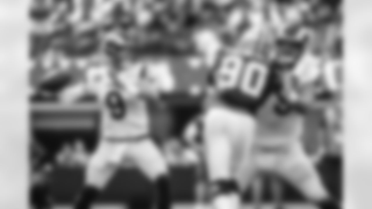 The Los Angeles Rams take on the Dallas Cowboys during Week 5 of the 2022 NFL regular season.