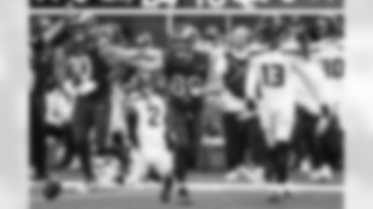 The Los Angeles Rams take on the Seattle Seahawks in week 18 of the 2024 NFL regular season.