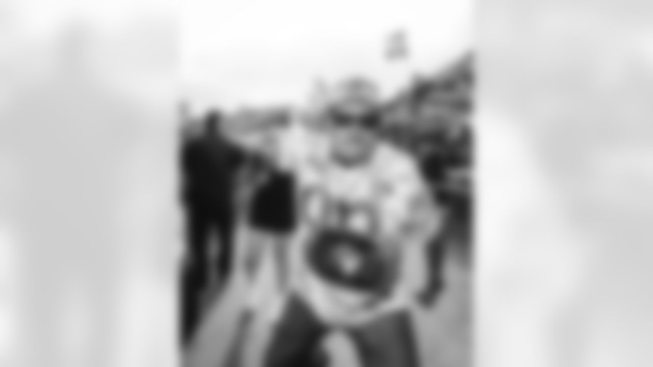 The Los Angeles Rams take on the New Orleans Saints in week 9 of the 2025 NFL regular season.