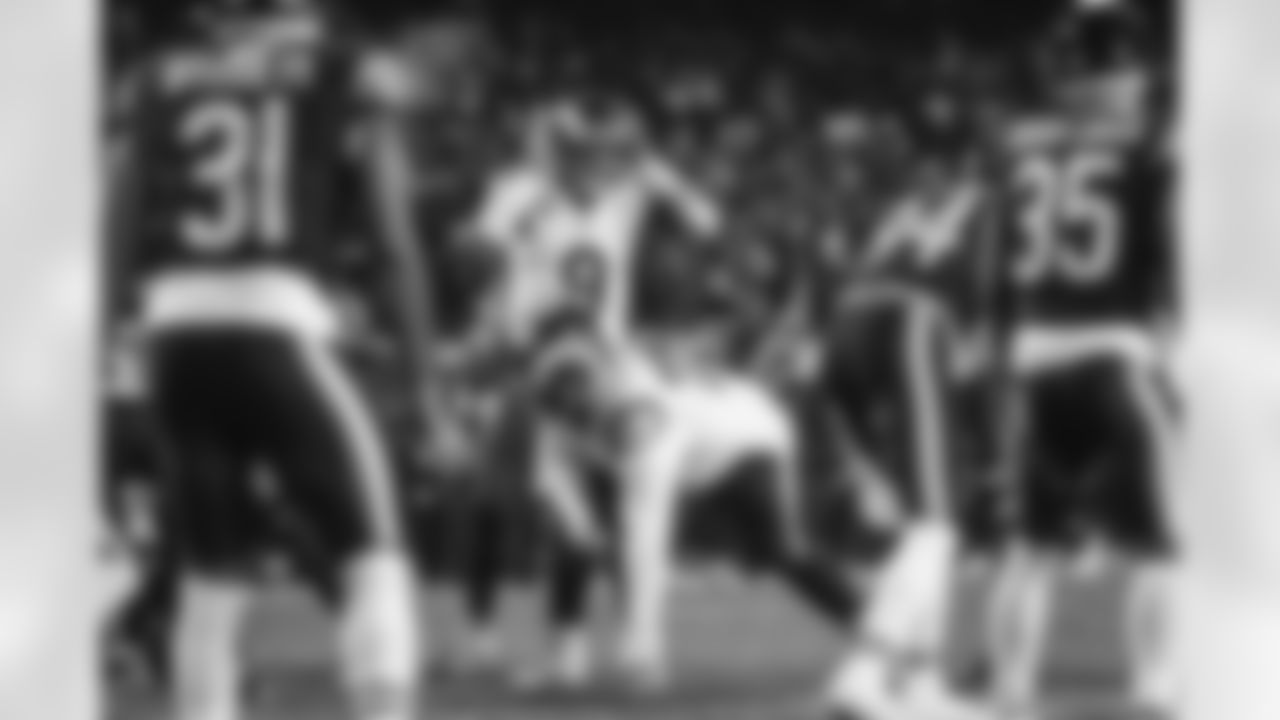 The Los Angeles Rams take on the Chicago Bears in the divisional round of the 2025 NFL Playoffs.