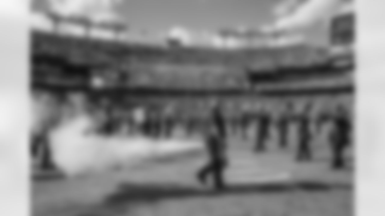 CHEER_FULL_102625-297