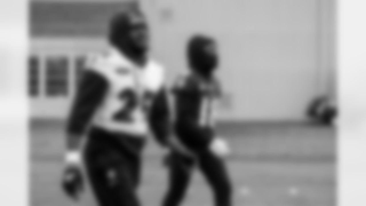 CB Tre'Davious White (left) & WR Diontae Johnson (right)