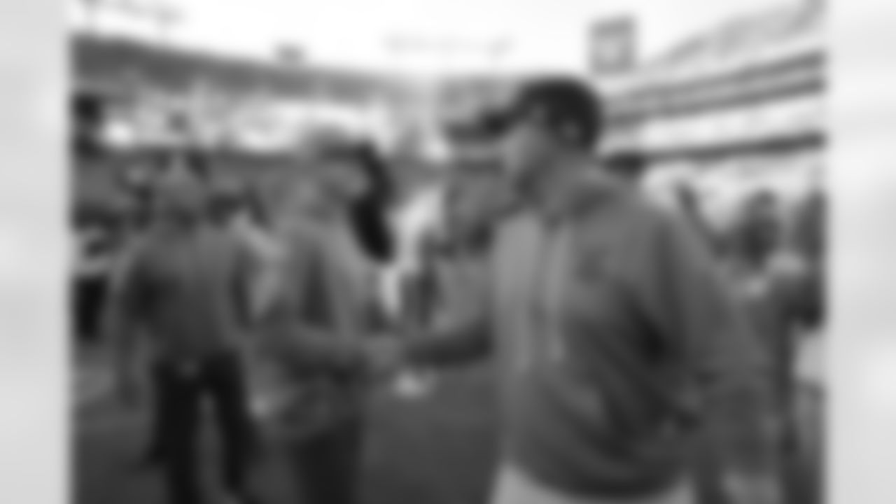 from left: Head Coach John Harbaugh & Chicago Bears Defensive Coordinator Dennis Allen