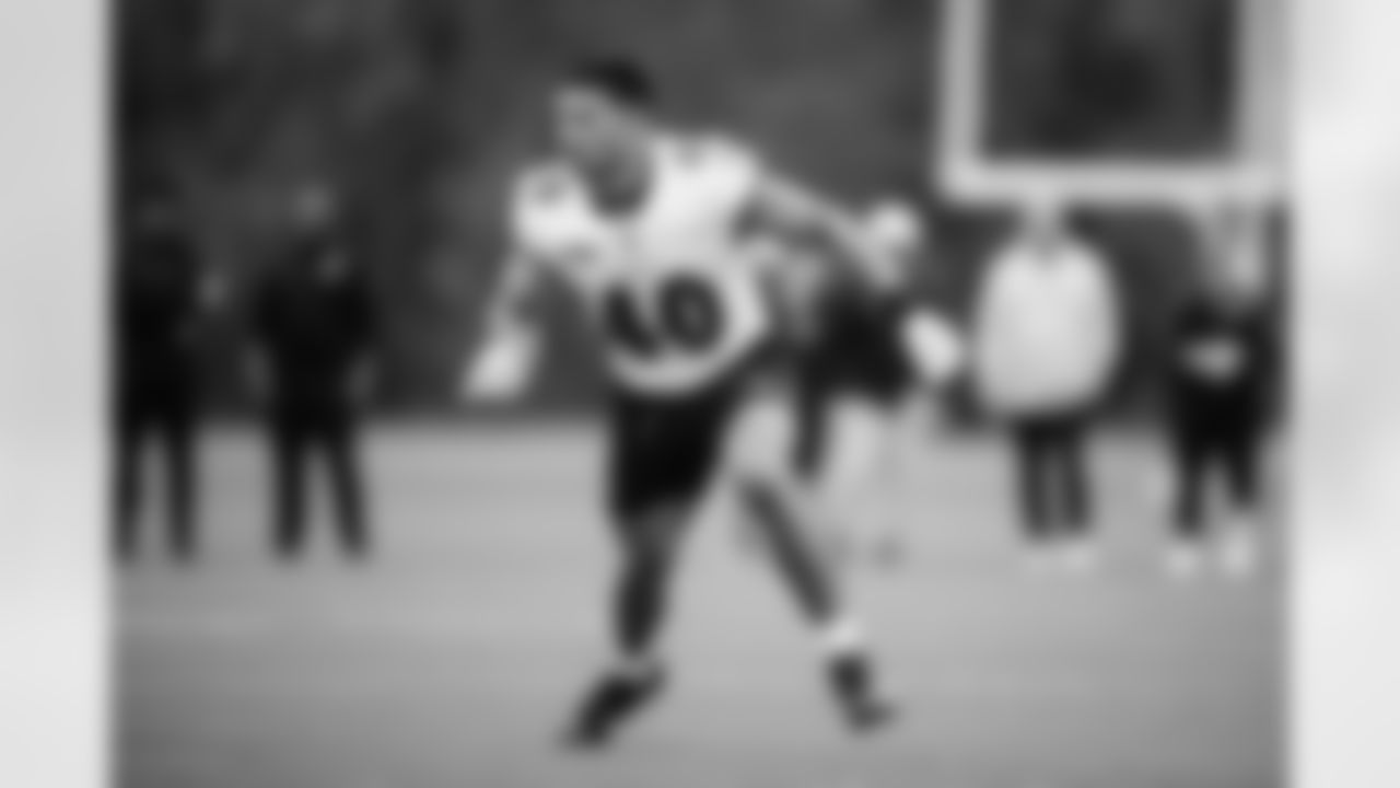 LB Teddye Buchanan