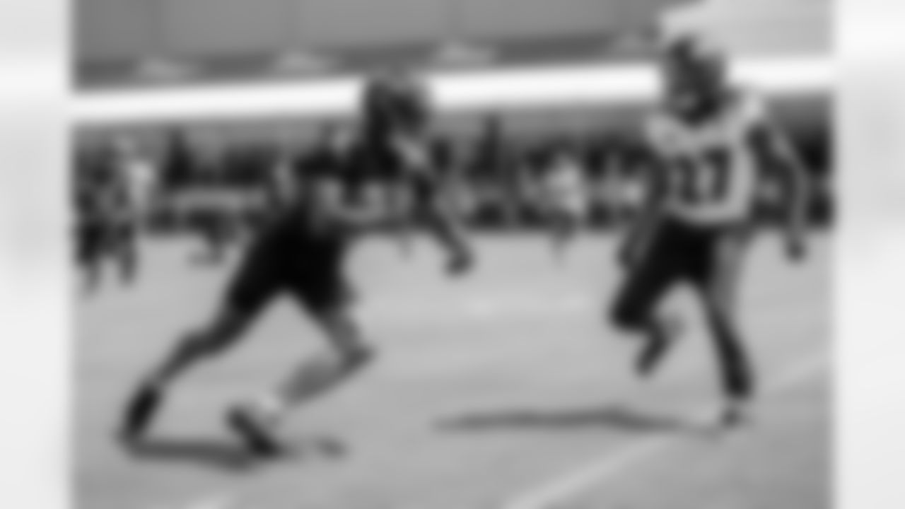 WR Devontez Walker (left) & CB T.J. Tampa (right)