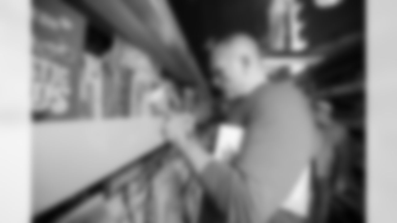 General Manager Eric DeCosta and Head Coach Jesse Minter visited local elementary schools as part of Read Across America Week.