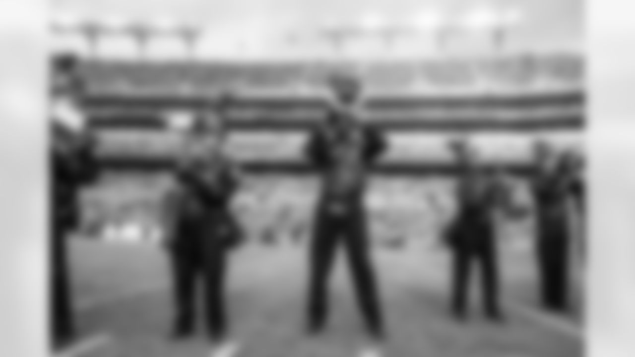 Cheer_Full_112325-241