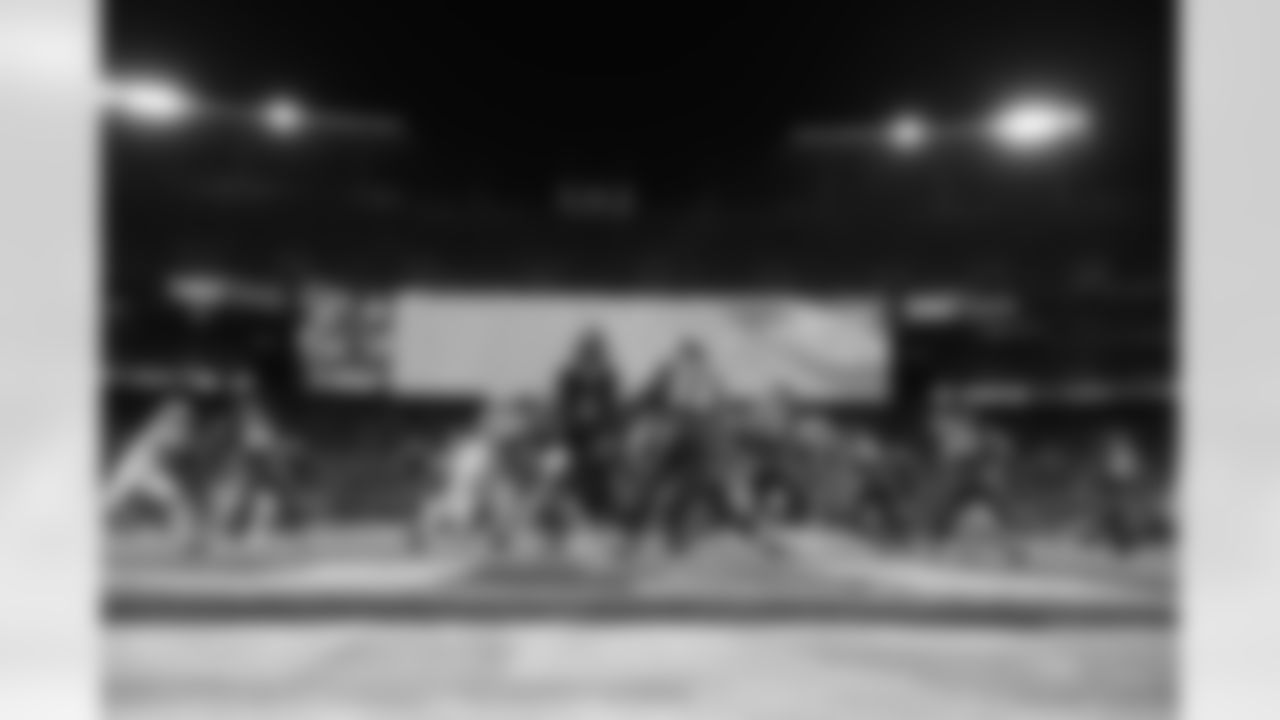 QB Lamar Jackson (left) & RB Derrick Henry (right)