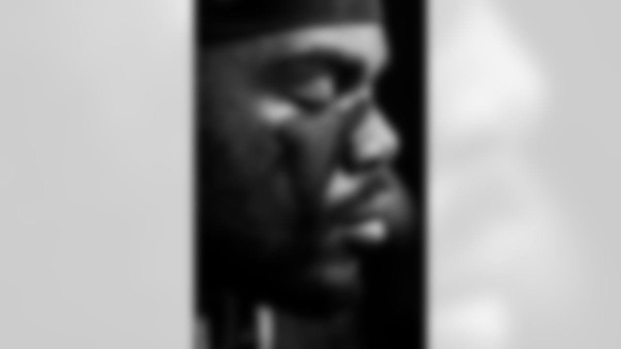 ILB Jay Higgins IV