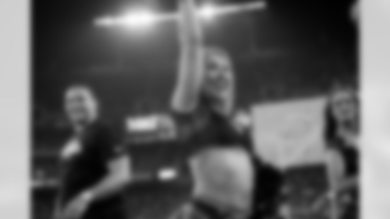Cheer_VS_Colts-164
