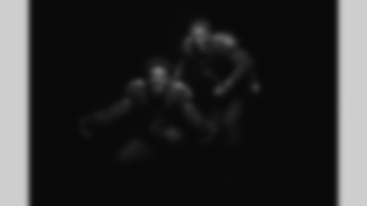 20231113_Black_Uniforms_sh_22