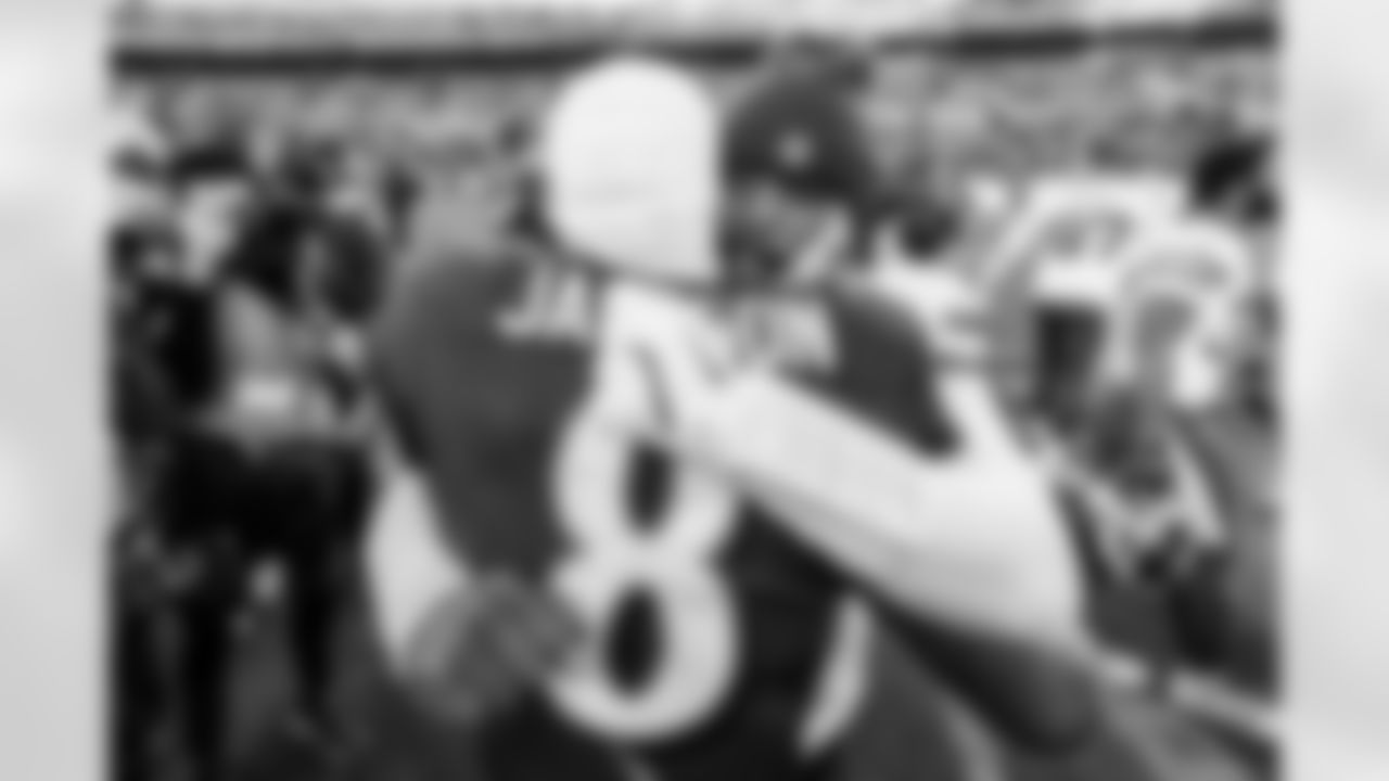 QB Lamar Jackson & Jets QB Tyrod Taylor