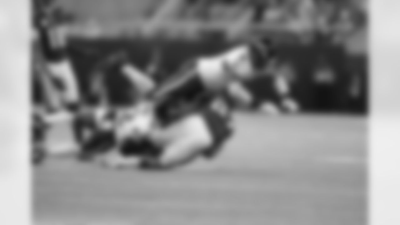 (from left) S Alohi Gilman & ILB Roquan Smith