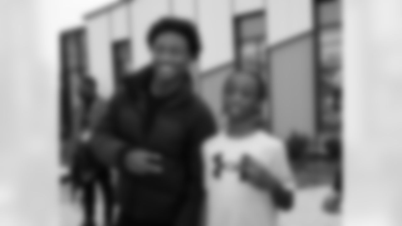 ThanksgivingTurkeys_112125ph14