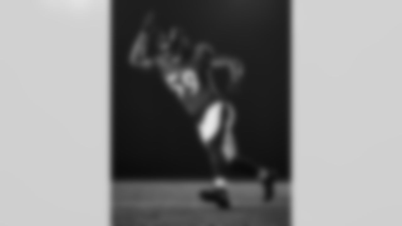 OLB Malik Hamm