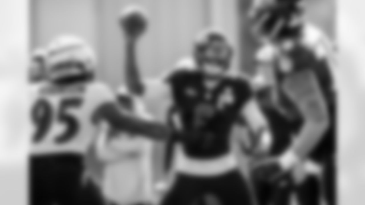 QB Tyler Huntley