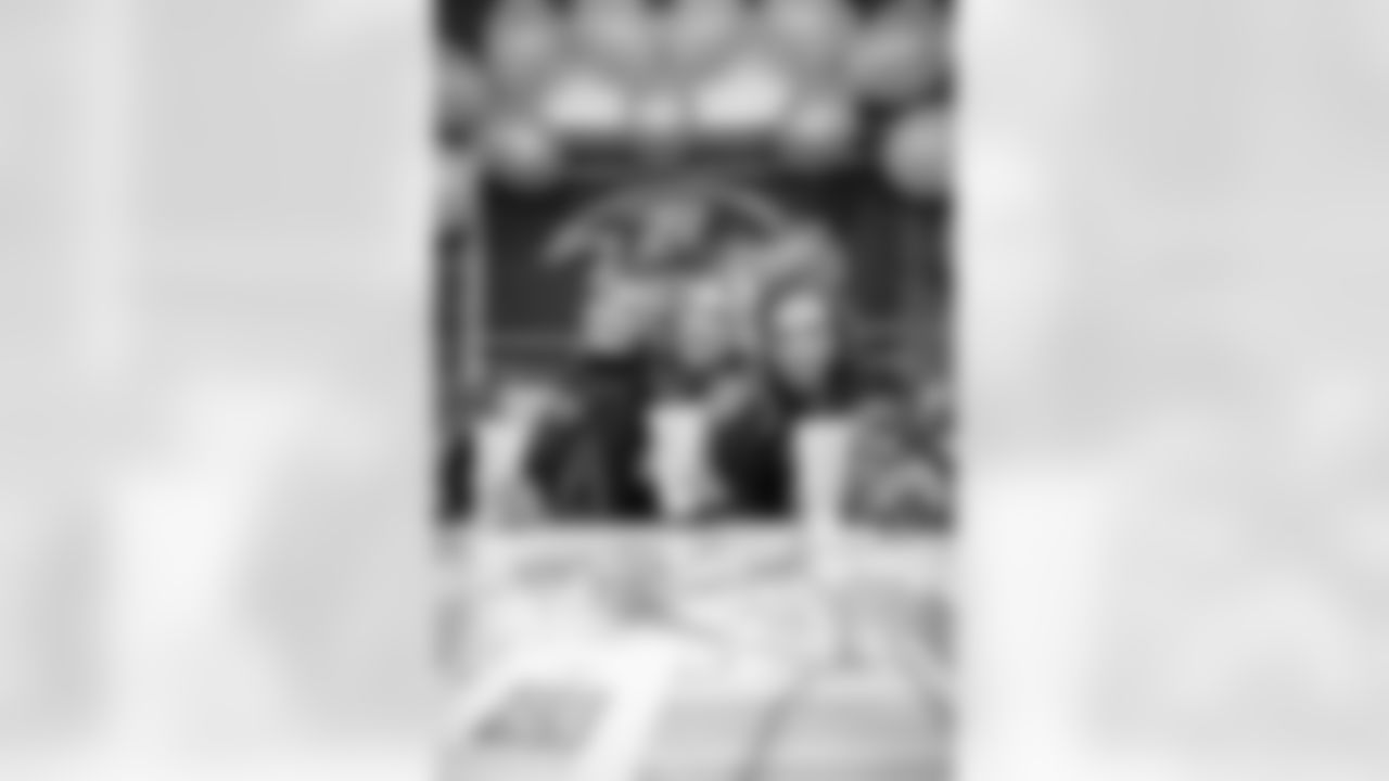 080_20251114_Purple_Caravan_sh_3860