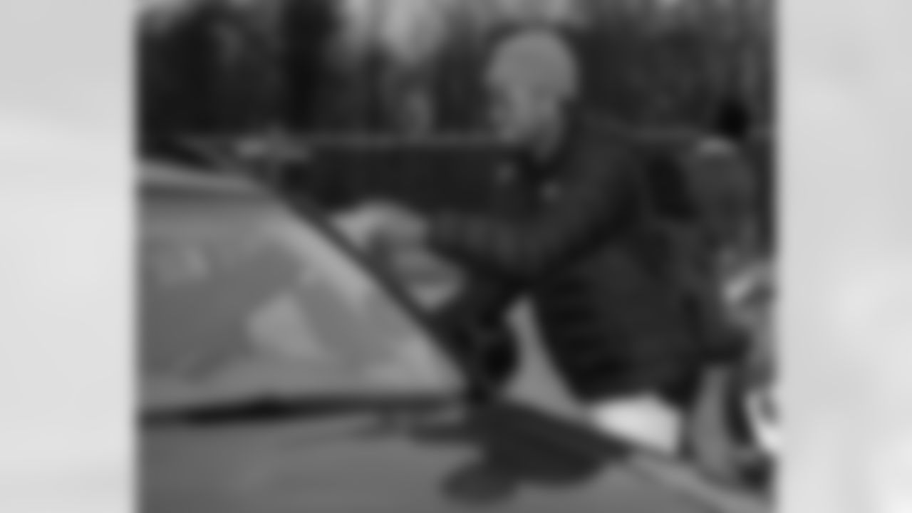 ThanksgivingTurkeys_112125ph16