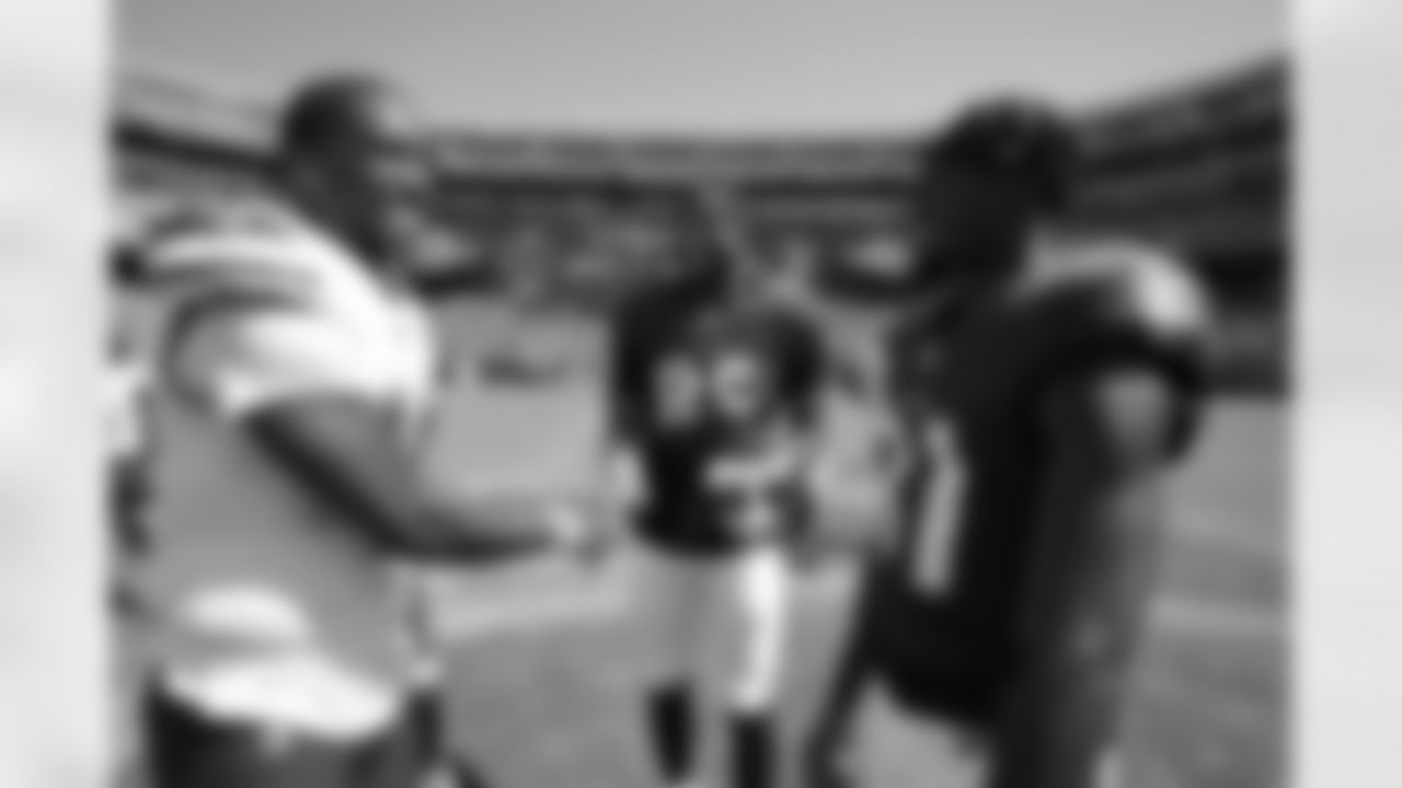 TE Scotty Washington (left) & WR Devontez Walker