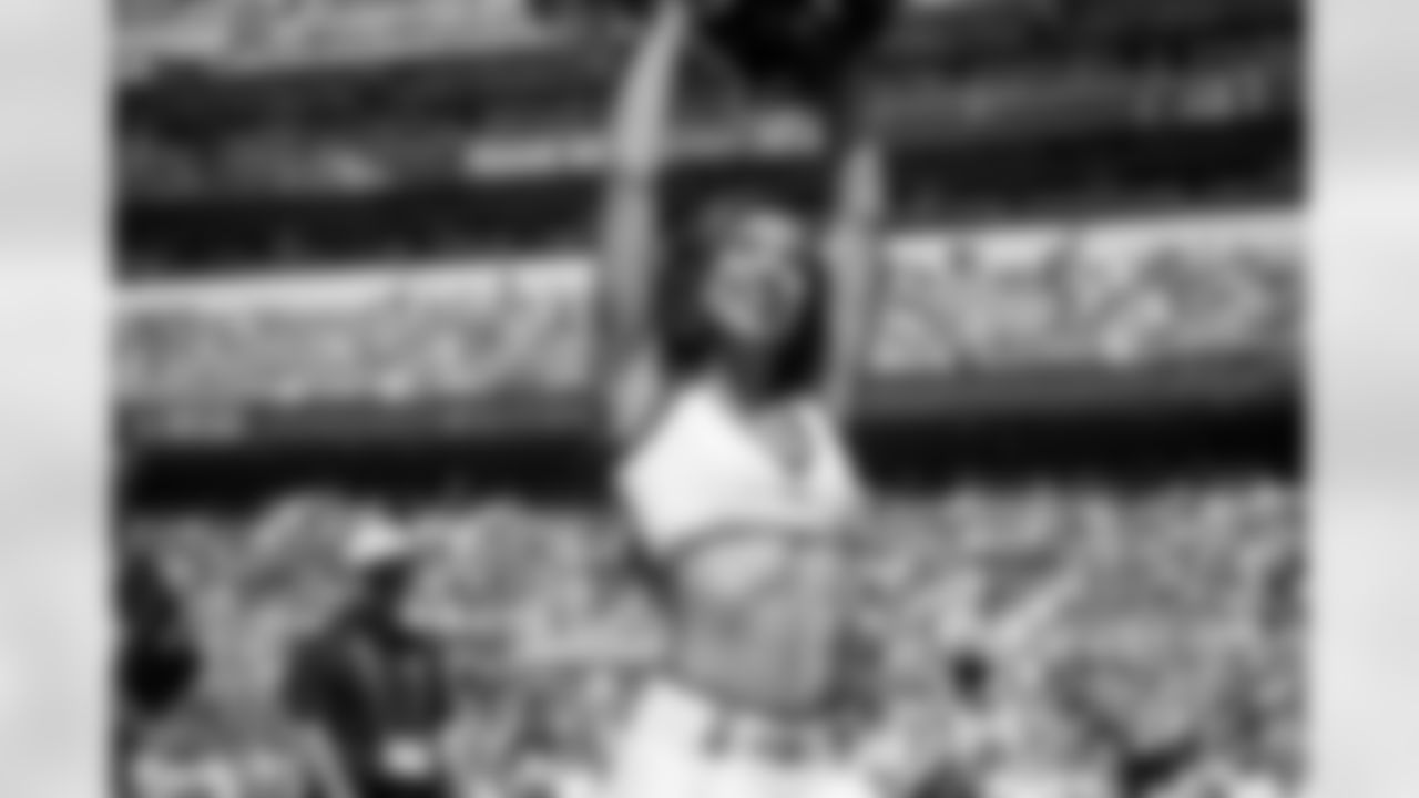 CHEER_WEB_091425-115