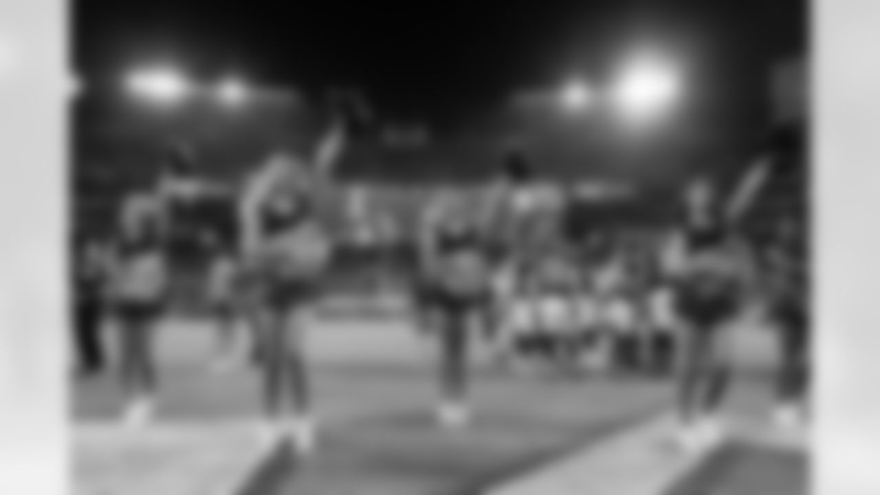 Cheer_VS_Colts-139