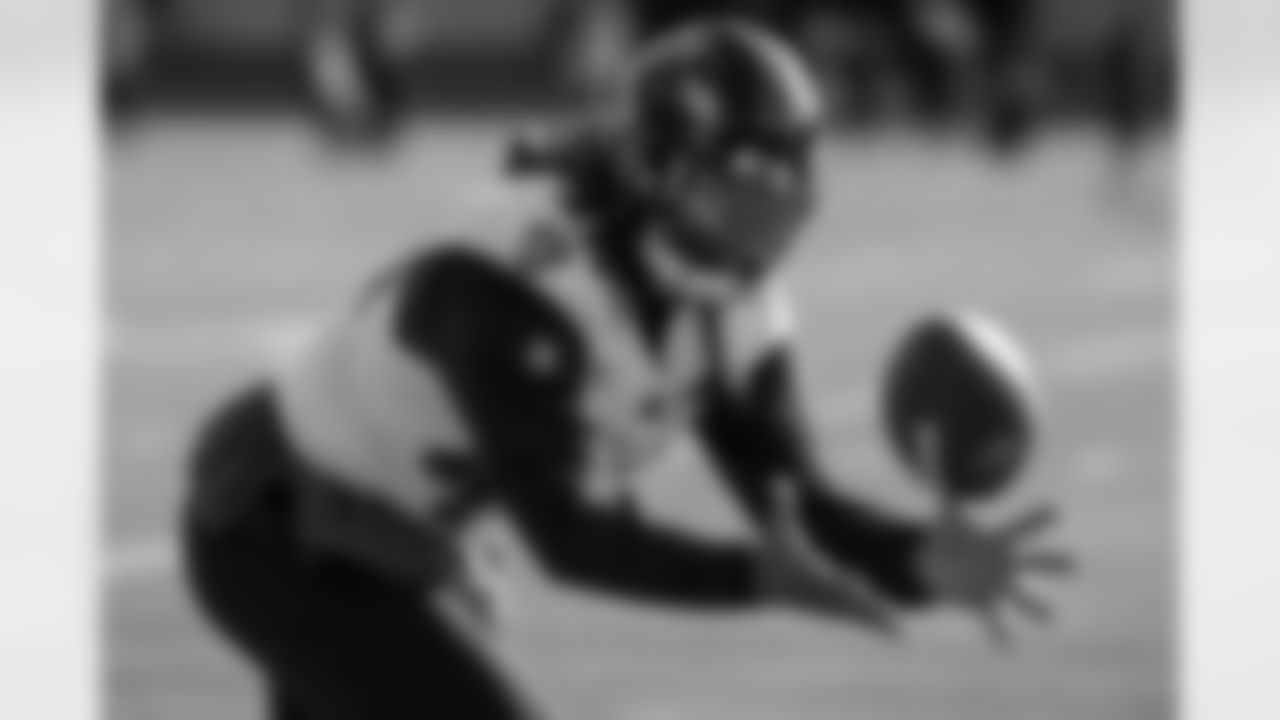 LB Malik Harrison