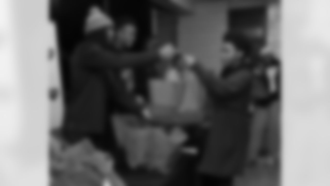 ThanksgivingTurkeys_112125ph50