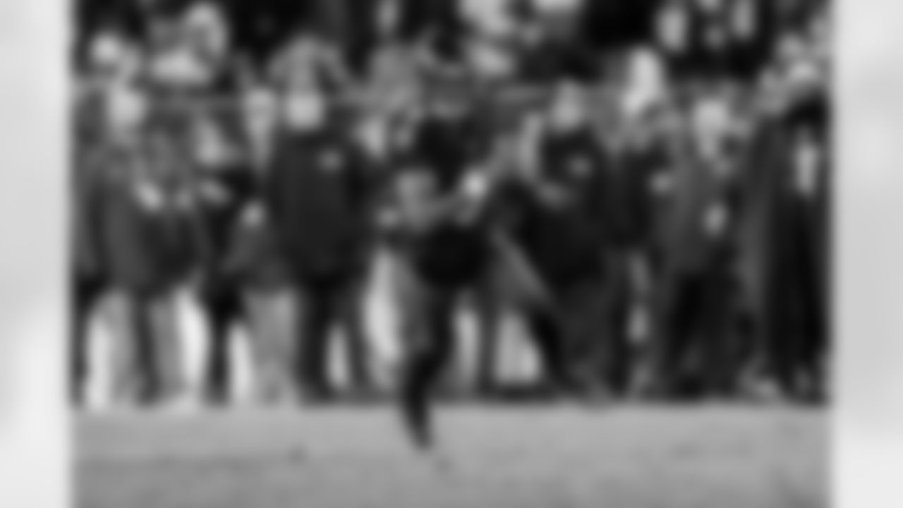 QB Lamar Jackson
Jackson might be the top pick in the entire NFL if there was a flag football draft. He can do it all, and defenders probably couldn't even touch him, let alone pull his flag.