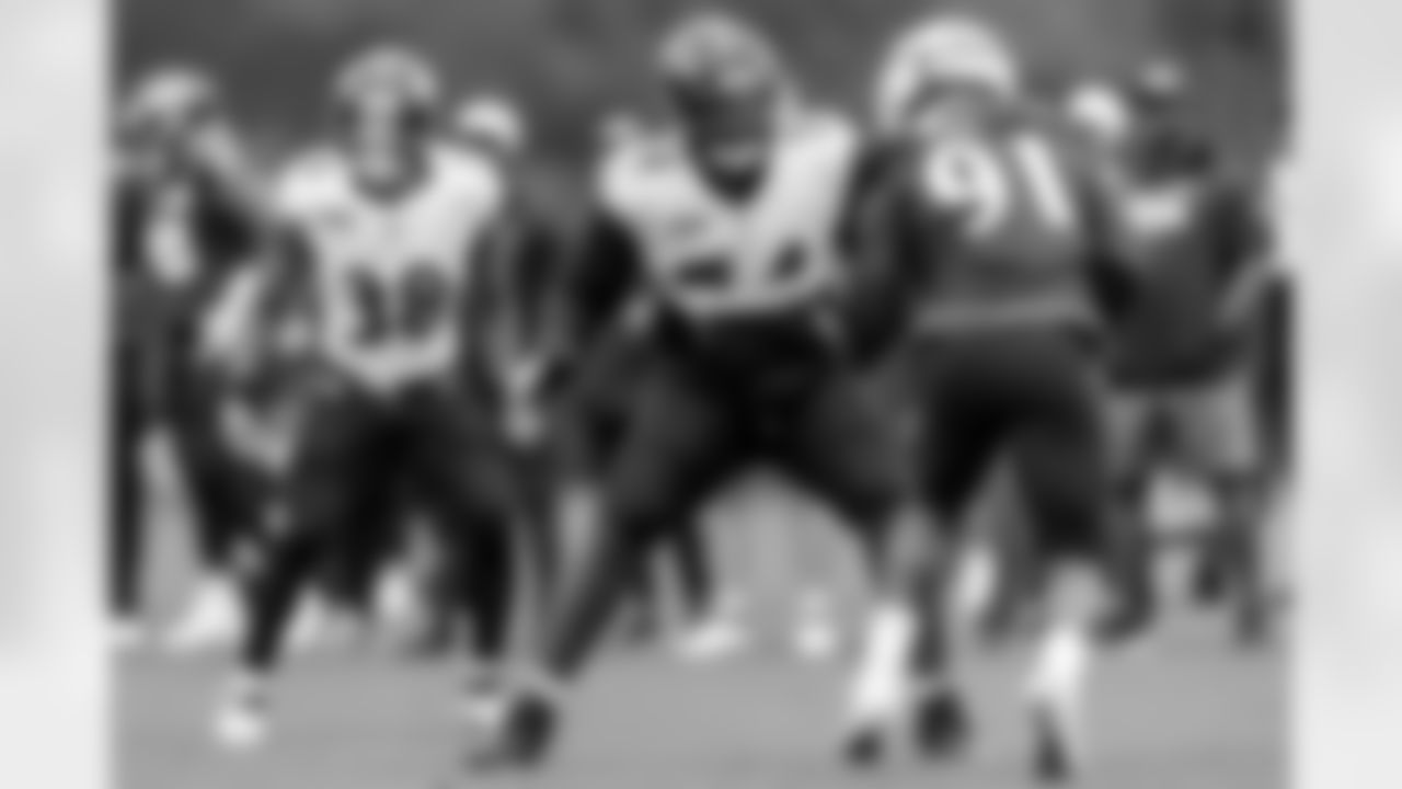 OL Josh Jones
