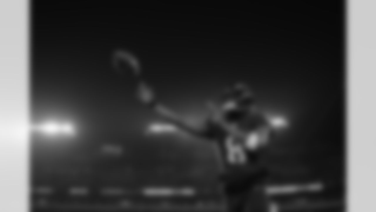 QB Lamar Jackson