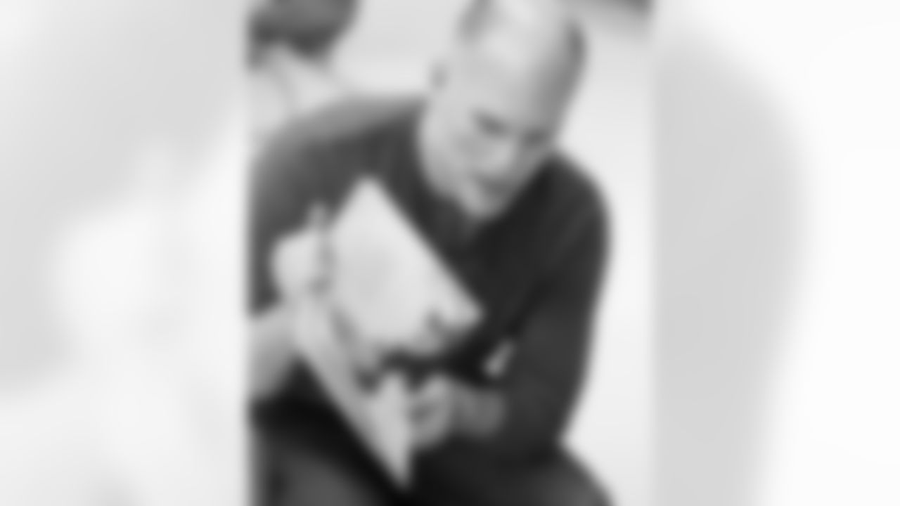 General Manager Eric DeCosta and Head Coach Jesse Minter visited local elementary schools as part of Read Across America Week.