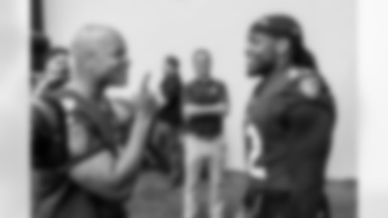 Maryland Gov. Wes Moore with RB Derrick Henry.